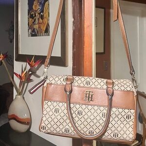 Tommy Hillfiger crossbody bag